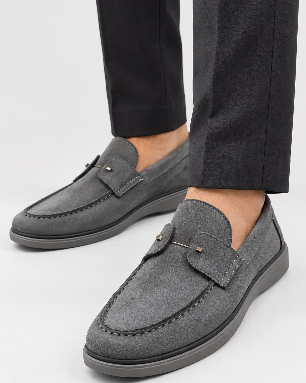 Grey Suede SM-025